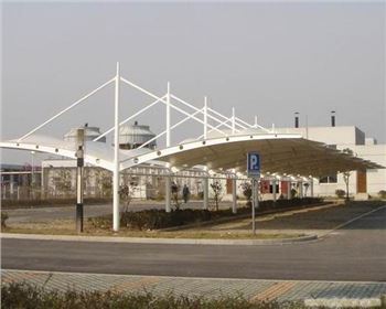 車棚膜結構